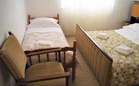 Holiday Home Toncica - Rogotin